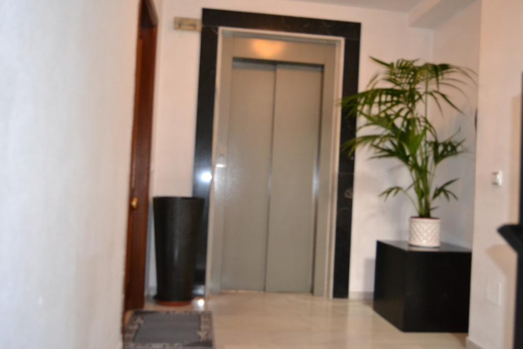 Hostal Gonzalez Marbella Luaran gambar